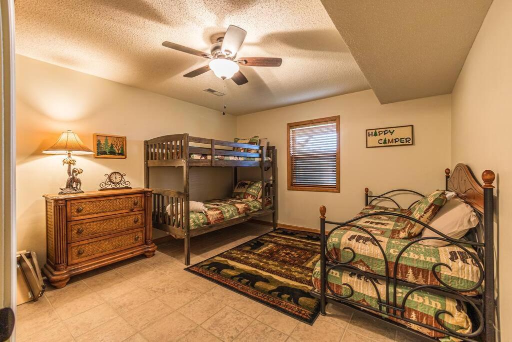Stunning Mtn. Views! 4Br With All The Amenities! - Vista Vibes- Брайсън Сити Екстериор снимка