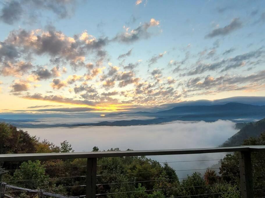 Stunning Mtn. Views! 4Br With All The Amenities! - Vista Vibes- Брайсън Сити Екстериор снимка
